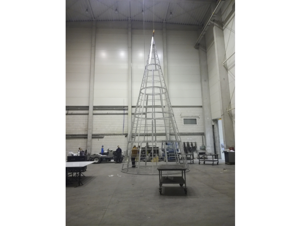 Wiener Eistraum 2017 Weihnachtsbaum Stahlkonstruktion